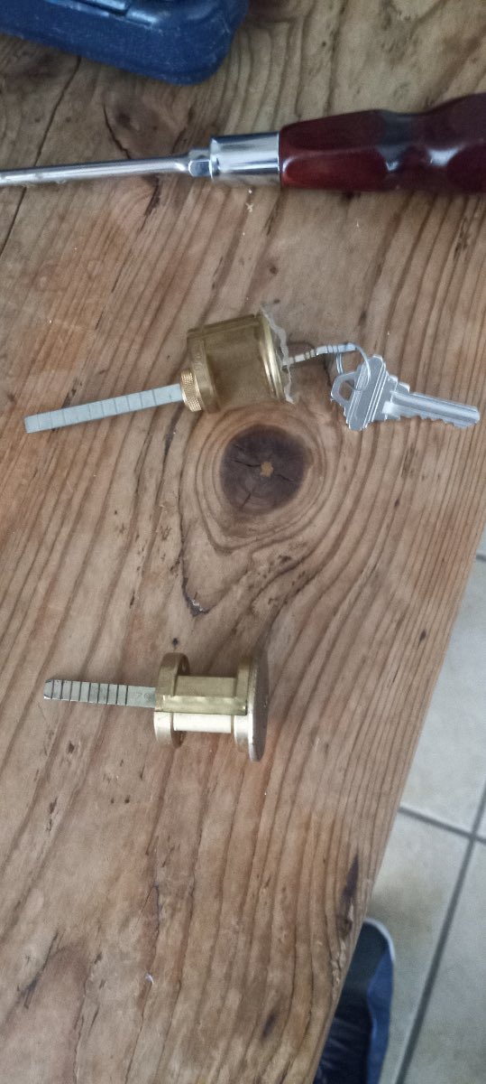 locksm40566's tweet image. All Atlanta Locksmith 

Secure your Lawrenceville, GA, property with All Atlanta Locksmith! 🏠 Our team is here to handle all your locksmith needs, from lockouts to key replacements (404) 495-5057

AllAtlantaLocksmith.com

maps.app.goo.gl/UtvBW2ktRVnZU2…

#LawrencevilleLocksmith