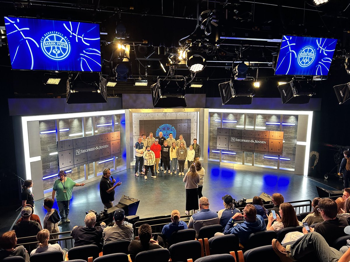 gregwrubell's tweet photo. We had a blast with BYU’s non-scholarship players on the #PopeShow tonight; thanks to Tanner Hayhurst, Jared McGregor, Townsend Tripple and Tredyn Christensen for joining @CoachMarkPope, our awesome audience and me in Studio C at @byutv.
We’ll do it all again next Thursday! https://t.co/O5folP3SSc