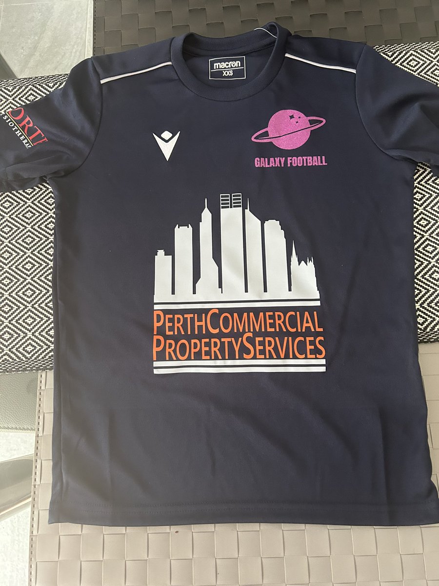 Thanks <a href="/MacronSports/">Macron</a> for our new strips! Appreciate the support of our major sponsor Perth Commercial Property Services #galaxy