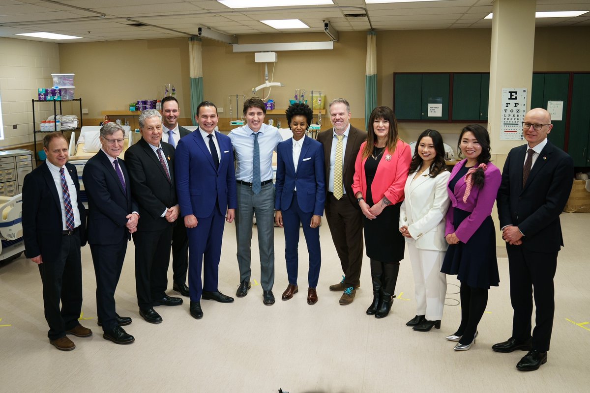RRC's tweet photo. Today RRC Polytech hosted PM Justin Trudeau, Premier Wab Kinew, & health ministers for a $633M health care funding announcement at the Notre Dame Campus. Leaders joined a roundtable with students & staff, discussing the future of health care. #RRCPolytech #InFrontOfWhatsAhead https://t.co/TCEolQRbKG