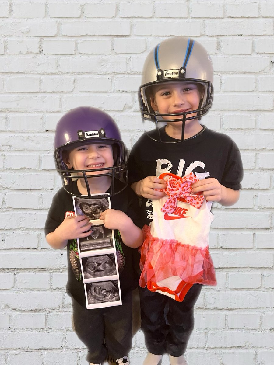 adding to the squad! 🎀🩷 baby girl smith due in July @SMSU_CoachSmith