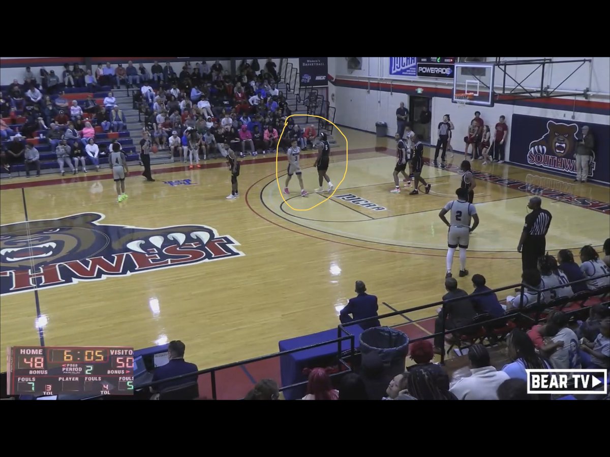 Former teamates with us, now olaying against each other in a huge game! <a href="/iaamdeon/">Deon Brown</a> <a href="/HezzyEzzy22/">Ezzyy Dawson</a> <a href="/coachpete01/">Pete Alexandrou</a> <a href="/franzenj07/">Coach Franzen</a> <a href="/PHSBA_US/">Post High School Basketball Association</a> <a href="/PlantCityHoops/">PCHS Raider Hoops</a> <a href="/BCSTampaBball/">hoops-south-tampa</a>