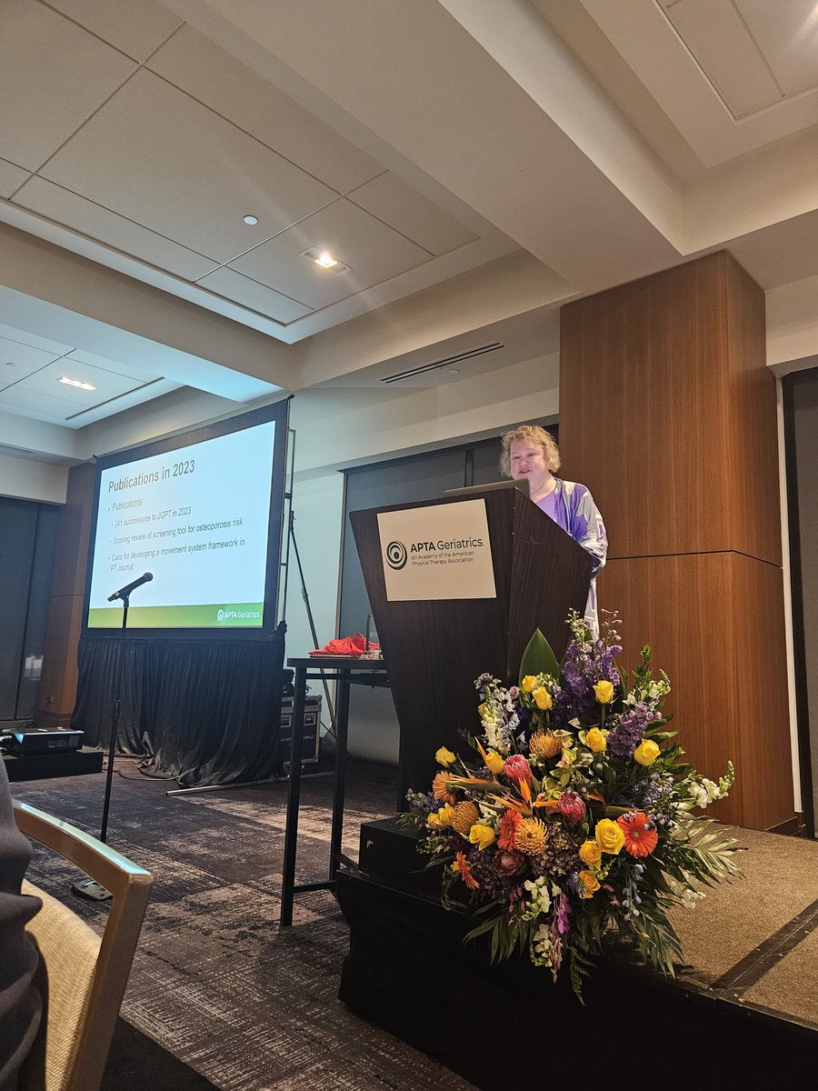 elevatingEBP's tweet photo. Such a great @APTA_Geriatrics Members meeting! Thank you to all those whose term has ended. Thank you to all who are currently leading the academy. Congratulations to all new GCSs, recertification GCSs, and award winners!
#geriPT #proudmember https://t.co/pTiXywUvur