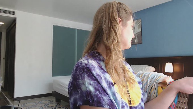 Veronica Weston is live now! https://t.co/zpIEIEzCrS https://t.co/hI3vxLBDSn<a href="/tag/myfreecams"class="tags"><span>#myfreecams</span></a>