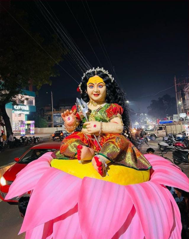 जीवन दायनी, पाप नाशक माँ नर्मदा मैया,
सभी के दुखों को हरने वाली, 

माँ नर्मदा प्रकटोत्सव की आप सभी को
 हार्दिक शुभकामनाएं 🙏❤ <a href="/dindoridm/">Collector Dindori</a>
<a href="/projsdindori/">PRO JS Dindori</a>