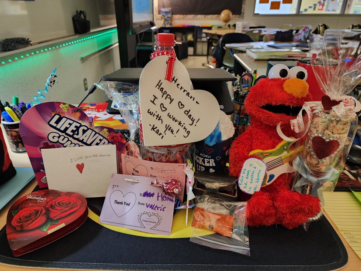 As an educator, I truly feel blessed to do what I do. 💓Definitely felt the love yesterday❤️ I can honestly say that in 10 years of teaching, this is my first time getting a Singing  Elmo! #blessed #ilovemyjob #somuchsugar #MyAldine