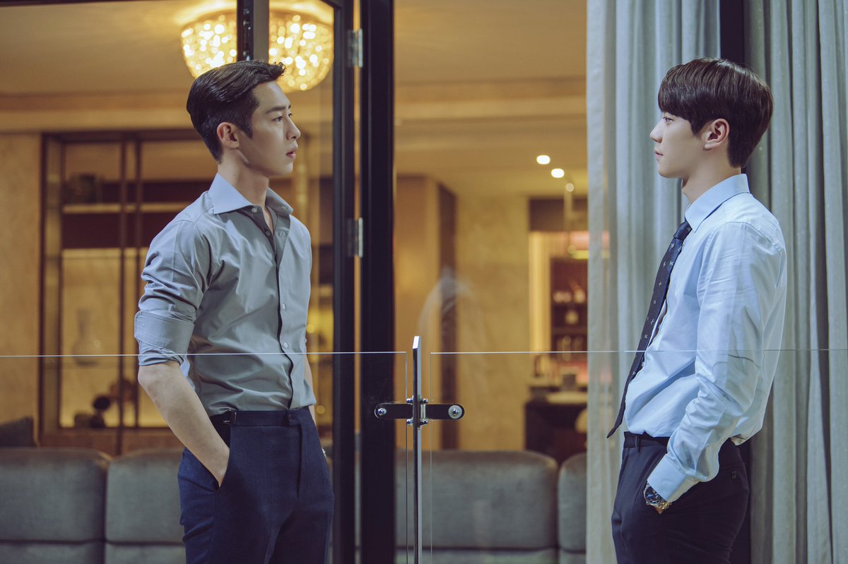 kdramadaisy's tweet photo. #TheImpossibleHeir releases new still cuts of #LeeJaeWook and #LeeJunYoung https://t.co/sWGugbMQhr