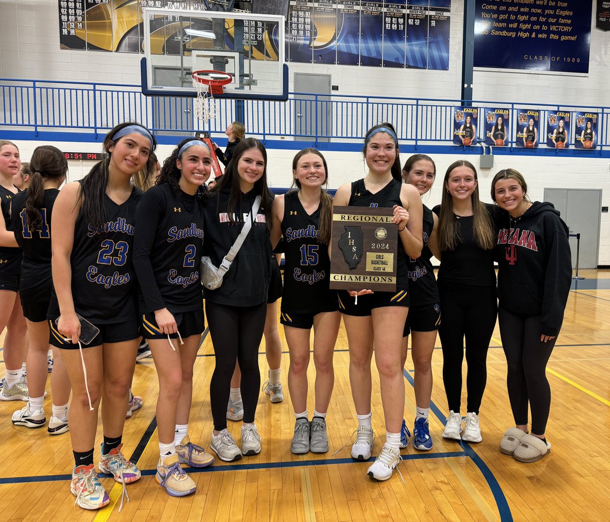 Sandburg SuperfanZ (@sandburg_fanz) on Twitter photo 