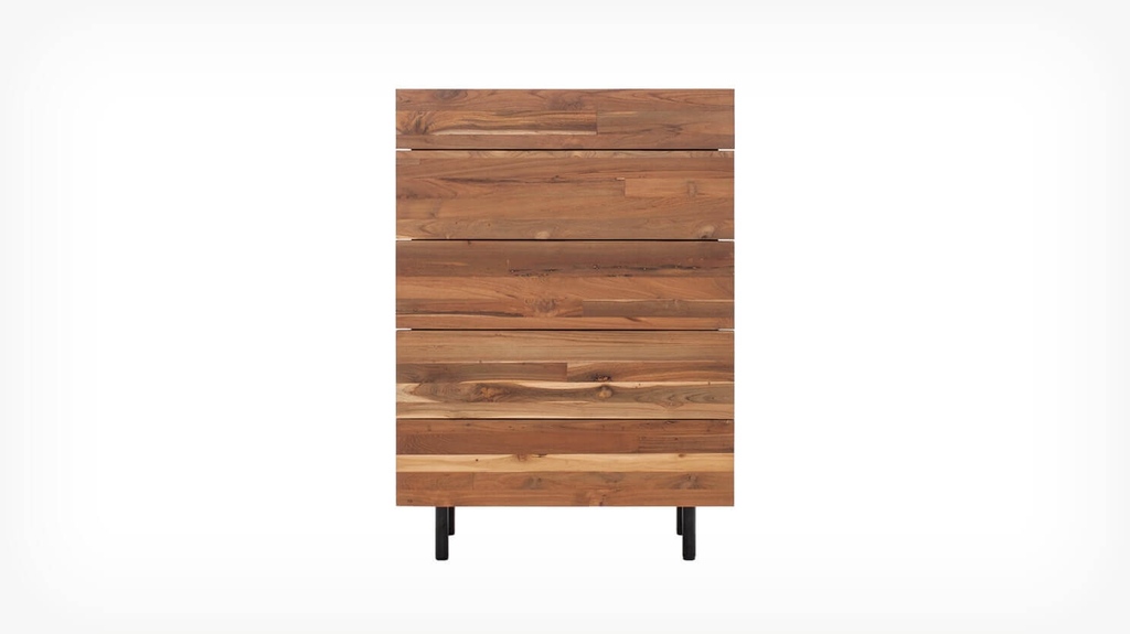 Experience the timeless beauty of reclaimed teak furniture from @studioydesign, now available for every room in your home. From creating a serene sanctuary in your bedroom to adding a touch of warmth to your den. 🏡✨#oakbay #victoriabc #yyj #langford #victoria #vancouverisland