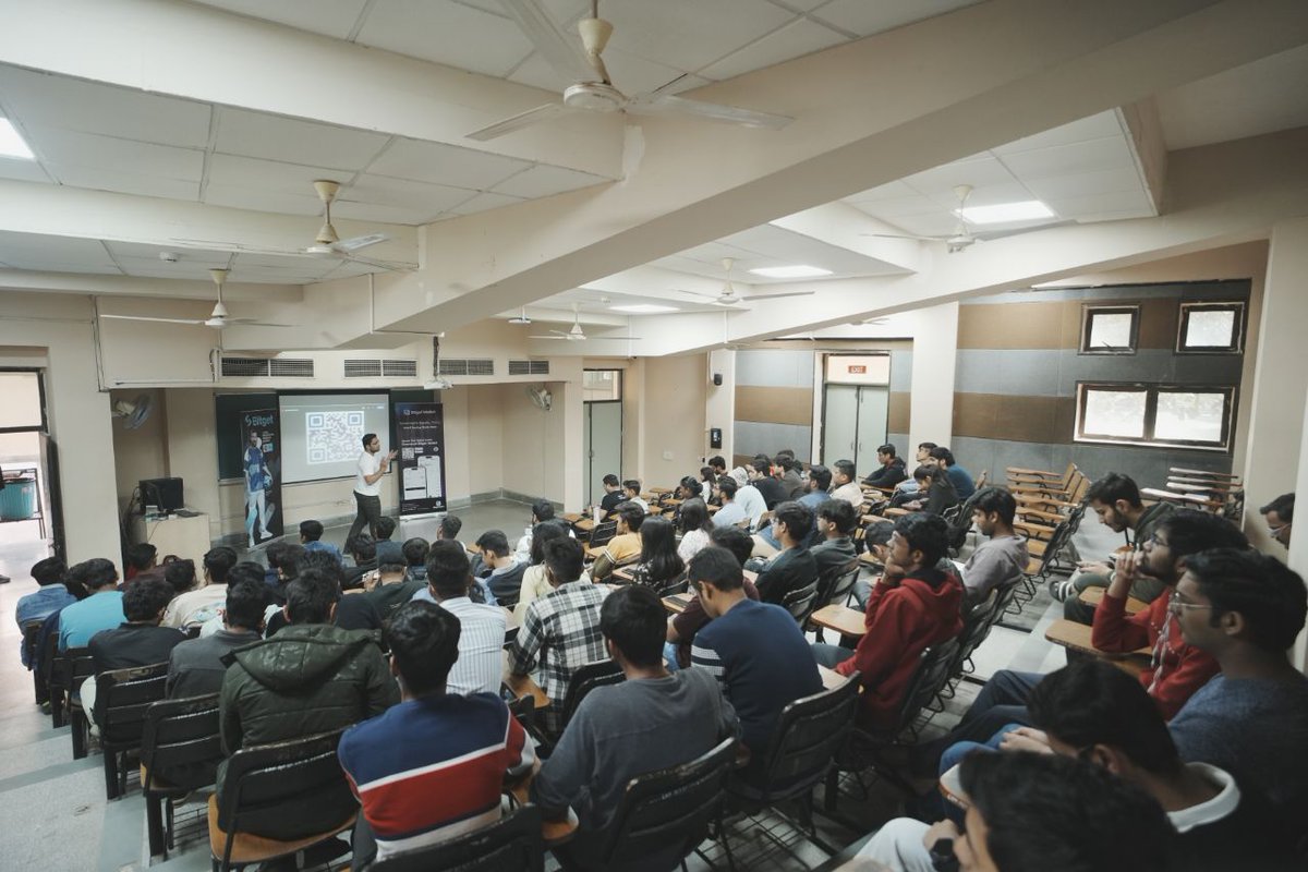 BitgetWalletSA's tweet photo. 🎉 Sharing the highlights from our recent meetup in Jaipur! From engaging discussion sessions to exciting merchandise distribution and valuable networking opportunities, the Bitget Wallet community came together for an unforgettable event. #BitgetWallet #JaipurMeetup https://t.co/0m0cdlT0xZ