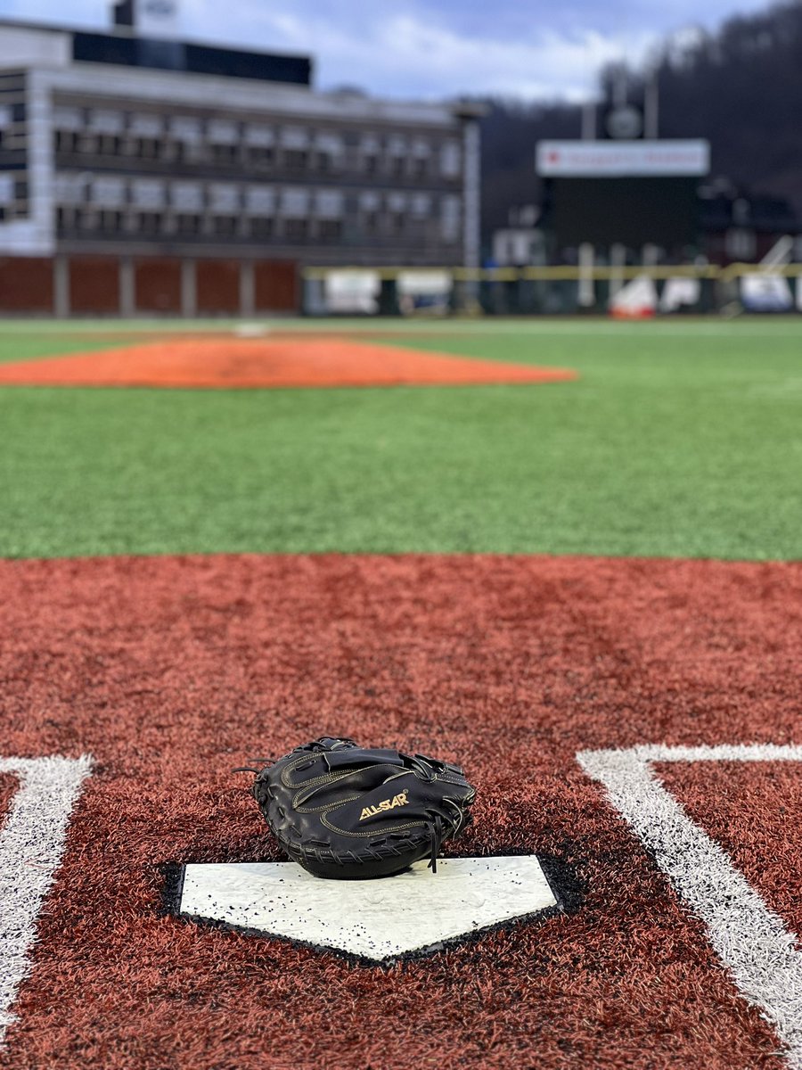 Baseball’s best position!!!!