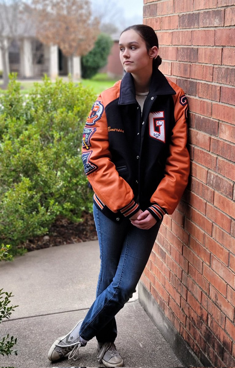 kimfrog2's tweet photo. Emmy finally got her letterman jacket today 🙌   She earned her letter in Academics by achieving all A's for 4 semesters (12 grading periods).  Proud of this kiddo 🥰  💙🐻🧡 https://t.co/A0OFazm1Eo