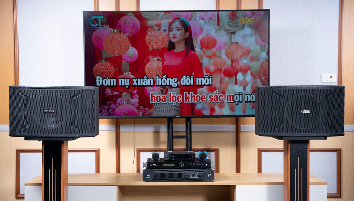 _baochauelec's tweet photo. Với khả năng tạo ra âm thanh chất lượng cao và hiệu ứng âm nhạc sống động, loa karaoke gia đình mang đến cho người dùng những trải nghiệm vô cùng hấp dẫn và thú vị.

👏 Xem chi tiết: https://t.co/37NA7wssv9

#loakaraoke #dankaraoke #baochauelec https://t.co/LRenRJRWf4