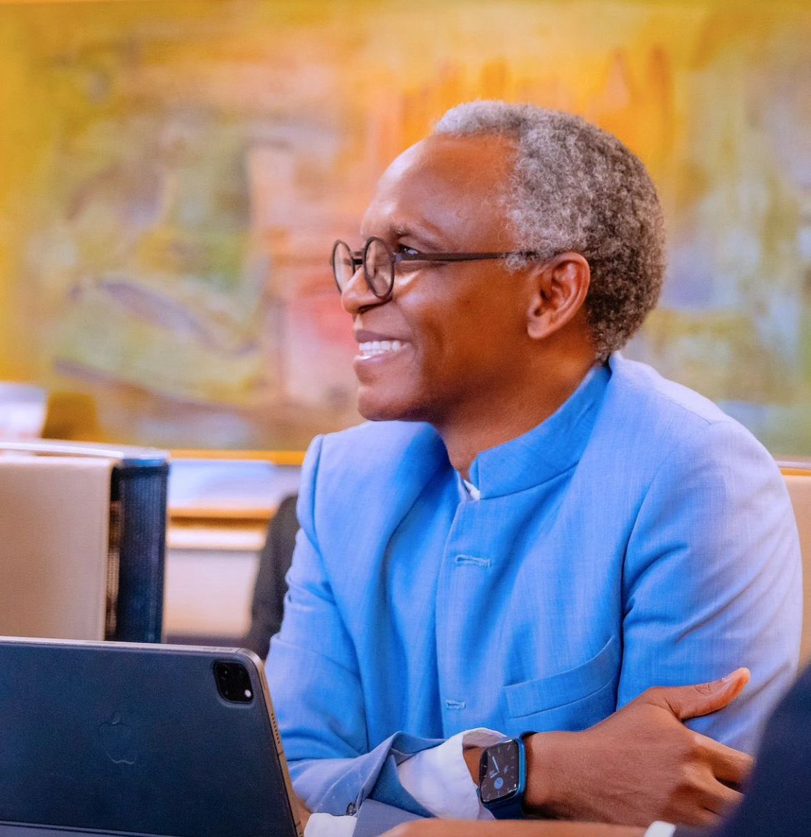 mareeyama's tweet image. Excellent Leader, 
Excellent Teacher, 
Extraordinary Administrator, Wonderful Human Being.
Happy Birthday to our Mallam @elrufai