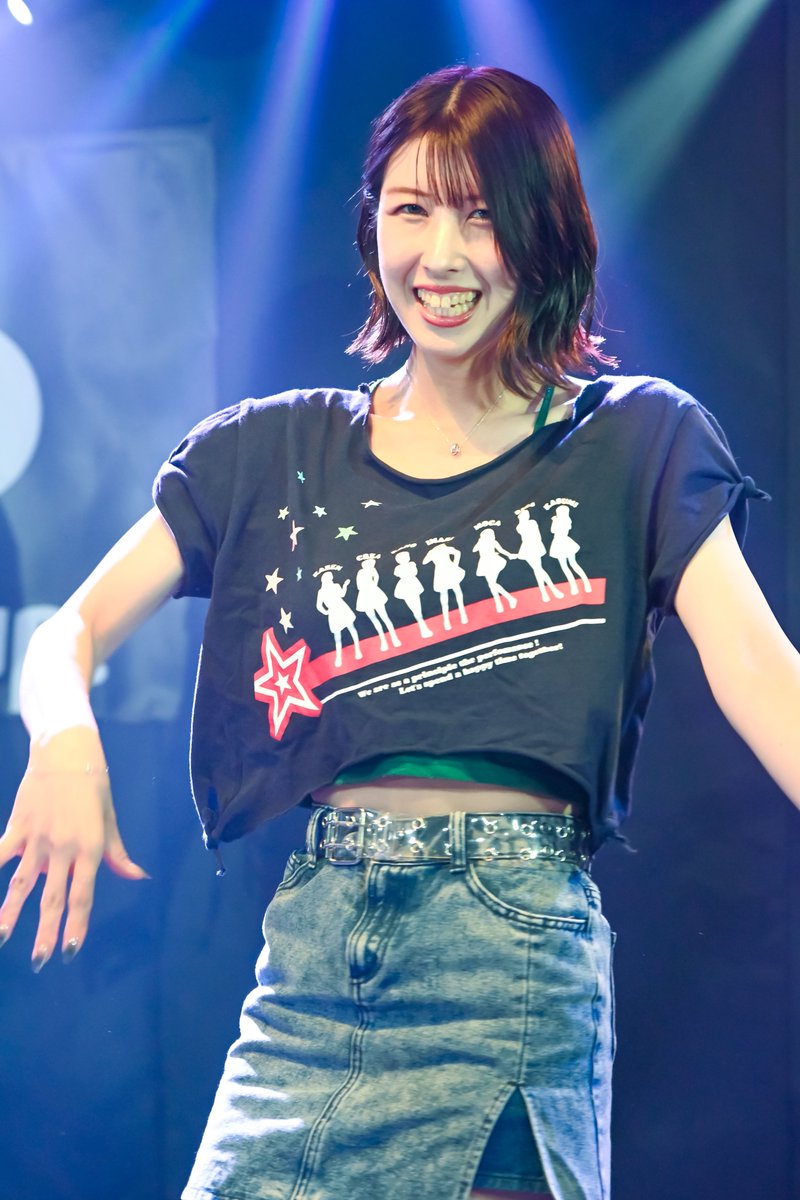 horand_date's tweet photo. 2024年01月28日(日)、
Lit★V1周年LIVE、
もか、くれあ、さあや。
その1。
岬沙綾(@saaya_LitV0325)
#LitV
#リットビー
#りとび
#岬沙綾
#さあや
#ぱふぉにずむ
#ぱふぉ
#perfoism
#佐々木もか
#もか https://t.co/gLXo6OVOz9
