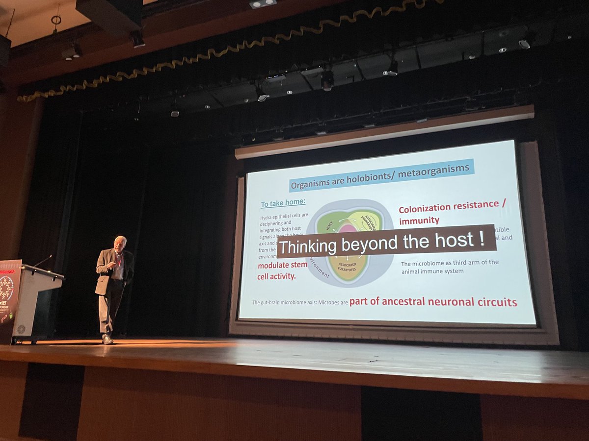 Thinking beyond the host! A thought provoking take home delivered by Thomas Bosch during 2nd day of the international meeting CMMDR2024 ⁦<a href="/ShivNadarUniv/">Shiv Nadar University, Delhi NCR</a>⁩ ⁦<a href="/dls_snioe/">Life Sciences_SNIoE</a>⁩. He elaborated on the holobiont hypothesis, depicting role of resident microbiota in Hydra physiology