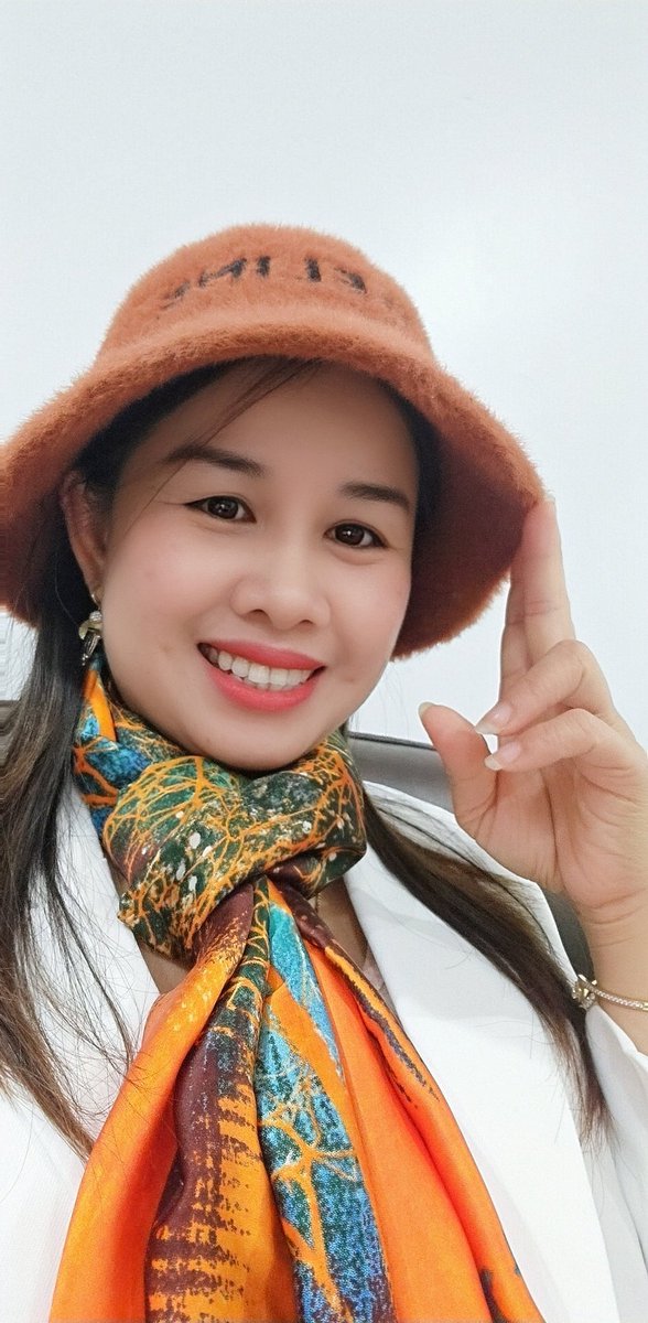 Letydo68's tweet photo. Chúc ace những ngày làm việc đầu năm mới phát tài phát lộc . 2024 mọi ước mớ thành hiện thực nhé.
🥰Biết ơn #Toearnnow đầu xuân em cũng có lộc khai xuân.
🍀nhìn chia sẻ của NDT em cũng vui lây. Xin chúc mừng NDT đã lựa chọn đúng Nắm bắt #Toearnnow https://t.co/Vx7Nf0UMaq