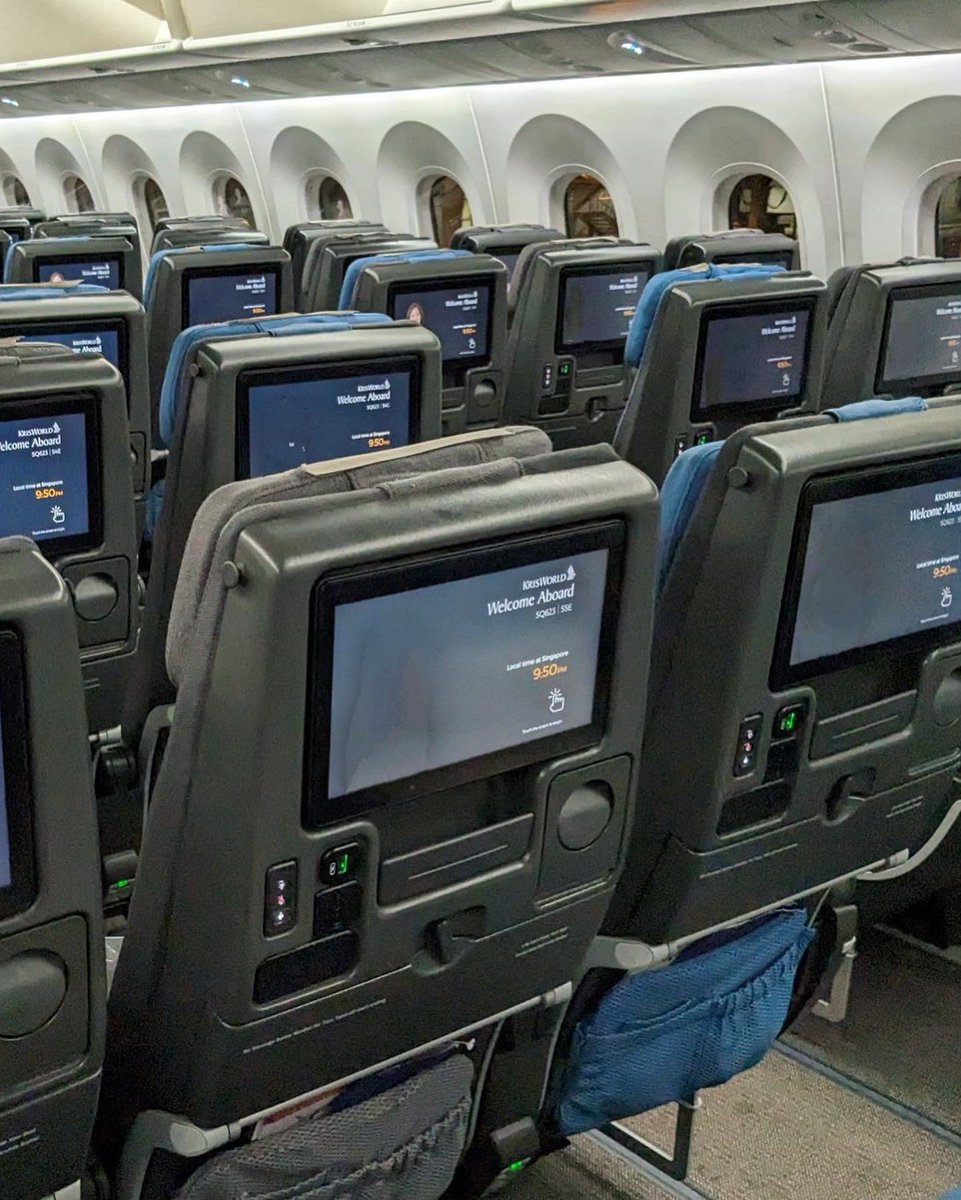 LoveStarAllians's tweet photo. LOVE SQ

#シンガポール航空　
#singaporeairlines
#lovesp #SIA #シンガポール航空セール運賃 https://t.co/K7QdhBNzGf