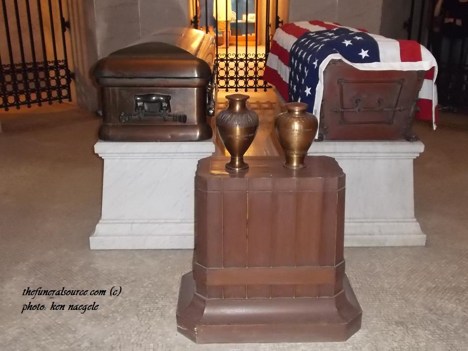 #28DaysofPresidentsGraves- Day 16 #FamousGraves- 20th President James A. Garfield who is entombed at Lake View Cemetery in Cleveland, Ohio. 
('Let's see your grave location pix') 
#Presidents #POTUS #JamesGarfield #Ohio #Cleveland #presidentsgraves #Cemeteries #NecroTourist