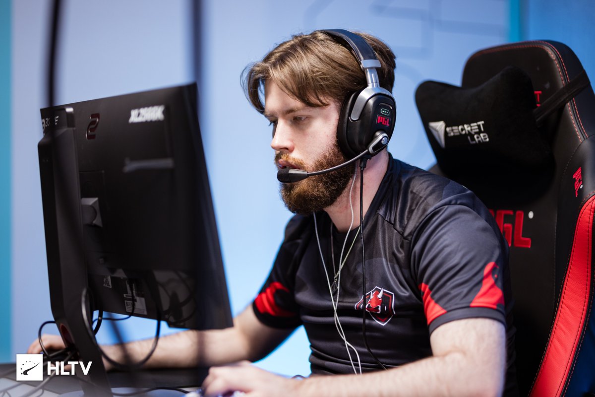KRL (@krl_stream) on Twitter photo 👕 J'offre maillot + flocage de son choix à la personne qui trouve :
Le score du BO3 entre <a href="/3DMAXGaming/">Team 3DMAX</a> et <a href="/9pandasgg/">9Pandas Esports</a> , ainsi que le rating exact de <a href="/Ex3rcice/">3DMAX Ex3rcice</a>
❤️ Like + ♻️ RT + répondre avant 14h30 🕝 👕 J'offre maillot + flocage de son choix à la personne qui trouve :
Le score du BO3 entre <a href="/3DMAXGaming/">Team 3DMAX</a> et <a href="/9pandasgg/">9Pandas Esports</a> , ainsi que le rating exact de <a href="/Ex3rcice/">3DMAX Ex3rcice</a>
❤️ Like + ♻️ RT + répondre avant 14h30 🕝