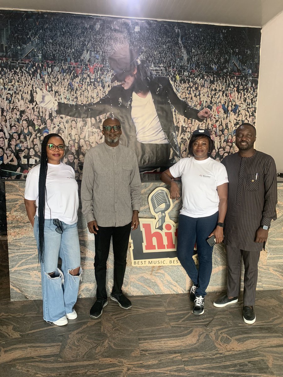 HitFMCalabar's tweet photo. Our friends from #democracynetwork visited the Hit Nation earlier today to share the importance of their movement #Register18
If you just turned 18 years, it’s important to register to vote.
cc @mimieyo @thedukeoflife @ugbepatrick https://t.co/thtReWenh4