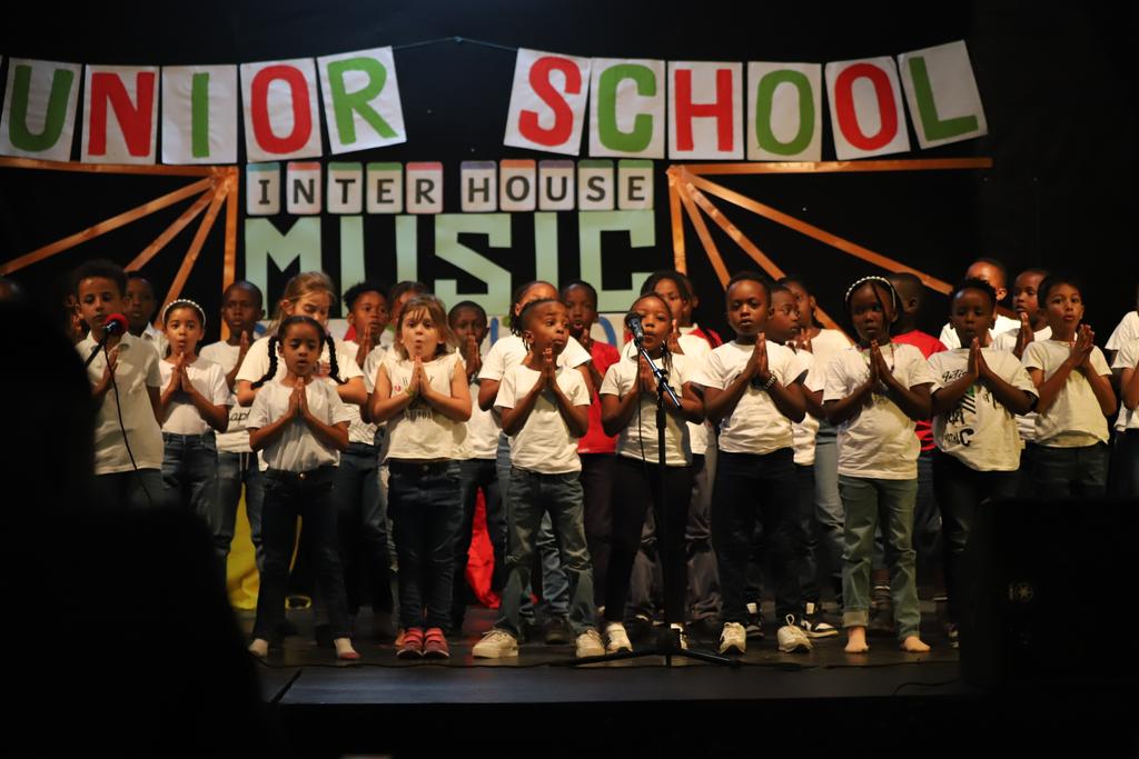 Greenstedschool's tweet photo. Harmonious rivalry: Where melodies meet friendly competition at the Junior School Interhouse Music Competition πΆπ
#music
#gisonline
#passionandpride
#musicmatters https://t.co/vil9WzCecP