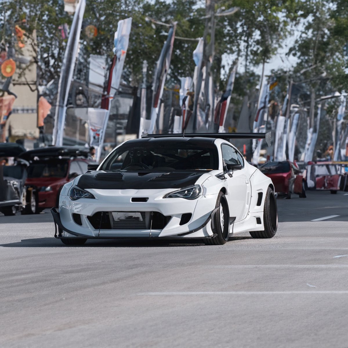 exjoints's tweet photo. TOYOTA 86 PANDEM Ver3.0 vs PANDEM ver3.5
86/BRZのカスタムはお任せください!
#exjoints
#TOYOTA #Pandem #ZN6
#Airforce #HKS #Turbo #Work #VSTX #TOYO #PROXES #Recaro #RMS2700G
#スティーブ的視点 #stevwspov https://t.co/YKDILPHfxB
