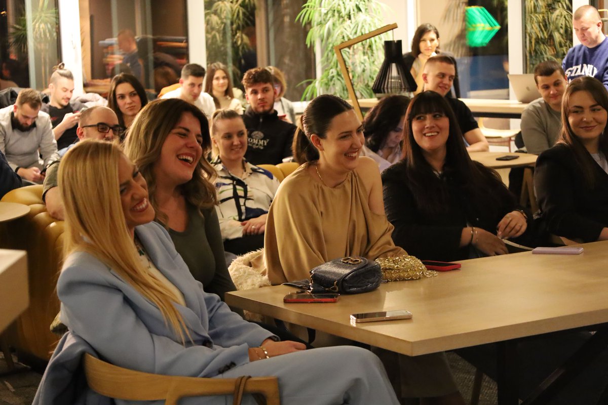 MOPsocial's tweet photo. Always a great day when we can enjoy insightful conversations.

This time we talked #recruitment, global industry shifts, #team dynamics &amp; cultural #challenges.

A big thanks to all attendees, Popcorn Recruiters &amp; @AbslBih for making it a great night. 🌟

#ministryofprogramming https://t.co/6NrzMy2NGO
