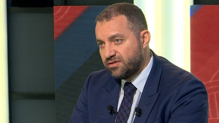 Former education minister Ashotyan was charged with corruption in 2015.  He is in pretrial detention for 8 months. 

Economy Minister Kerobyan was charges with corruption in 2023. He has been placed under 2 months house arrest. 

How does this make sense?