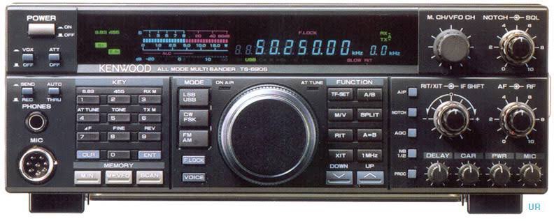k_hamradio_JP's tweet photo. #これを見た人は無言で昔の相棒をのせる
#C5900B
#TS690
#TS870
#IC706
#元々はケンウッド派なんす https://t.co/ygOIe0UAJX