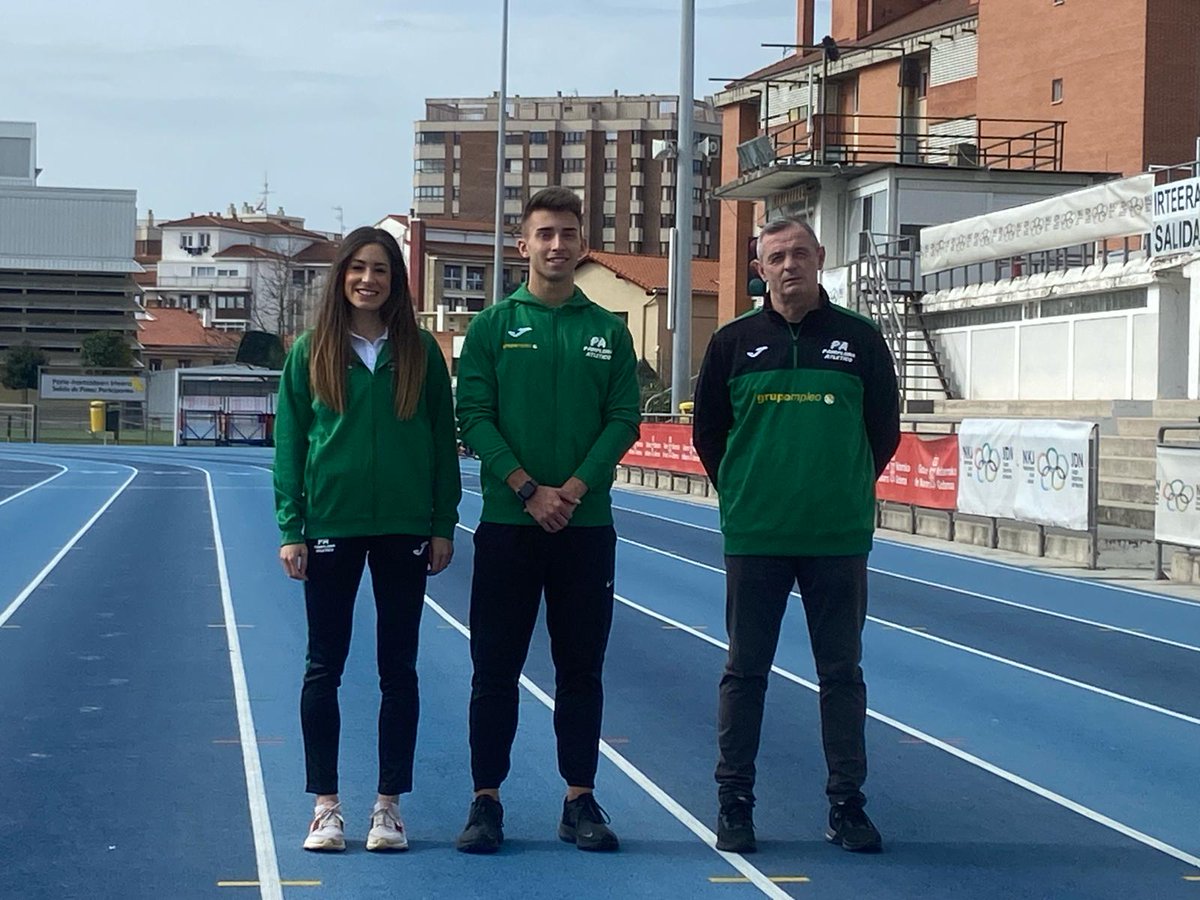 👏🏽 Hoy comienza el Absoluto Short Track. Lo hacemos en Ourense con hasta 20 atletas del club con la disposición de darlo todo 🦾🦾

Ayer en la RDP: <a href="/Alicia_Race7/">Alicia Carrera</a>, <a href="/02tcardenas/">Tristan Cárdenas Otel</a> y <a href="/francisher505/">Francis Hernandez</a> 

💛💚 #SoñemosSinLímites