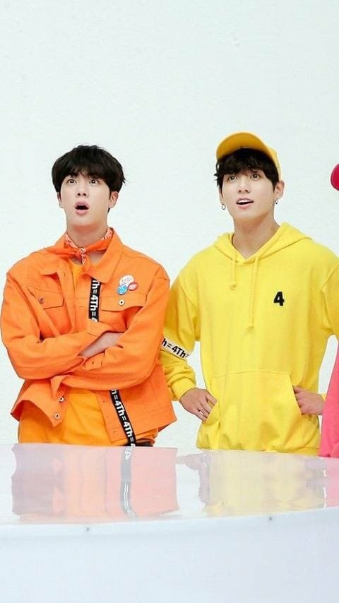 Farwaarmypak's tweet photo. @btspkstreaming Fake Love is coming 
LY TEAR D-6
#LoveYourself #BTS #PakARMY https://t.co/e1spy9j9mn