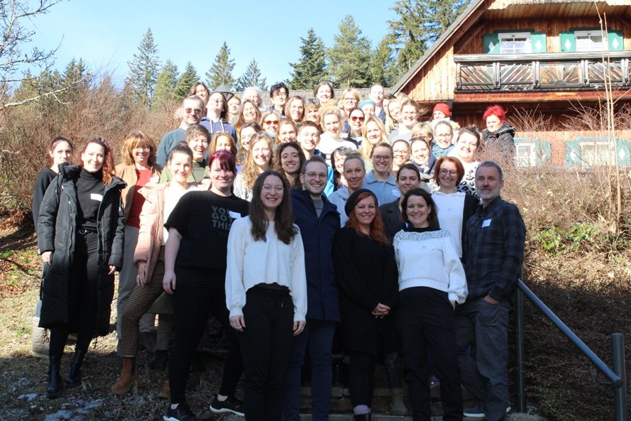 HANDinHAND_si's tweet photo. 🌟 Exciting update from Austria!
�� The Final Dissemination Event of the HAND:ET project in Graz was a hit!

📚 Over 50 educators from diverse backgrounds explored innovative teaching methods, highlighting the project's versatility. 

➡️ Read more: https://t.co/OwQGvQDnZU https://t.co/tvlDAZqKOF