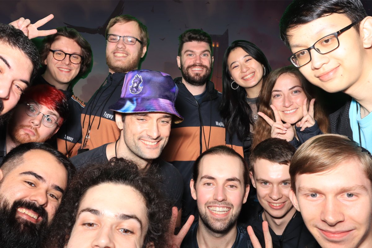 LoRreport's tweet photo. With the Variety card embargo for the #LoRInvitational now lifted it's time to check out the Variety Set reveals from the players!

Reveals List:
@poofballpanda
@BoulevardTCG
@Rolyatack 
@GrappLrTwitch
@kieron_marshall
@SnnuyLoR 
@Tos__Tos
@Jerzyno_Lor
@CardGamerLoR
@ABG_Tyguy https://t.co/y7WMSWnrBx