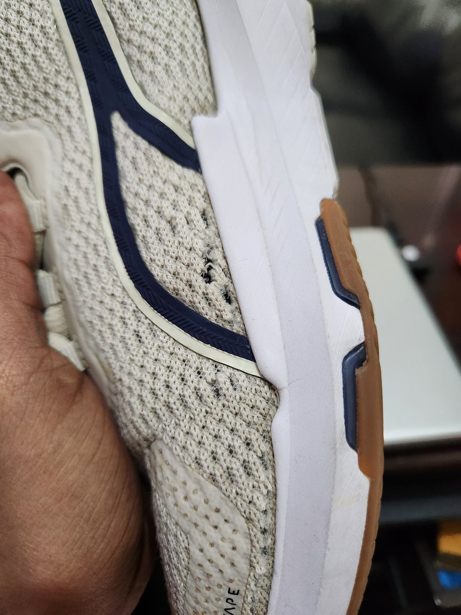 TanveerGraphix's tweet photo. I bought a pair of shoes from on 22 Oct 23. I made payment QAR 440 Cash). Model - PWRFrame TR 2 Training Shoes Men

I regret to inform you that a product with such a Good MRP came out to be poor in quality. Justin 1 month, I can't believe  @PUMA
@pumamiddleeast @RicardoAmaralRR https://t.co/9yo15s1gbL