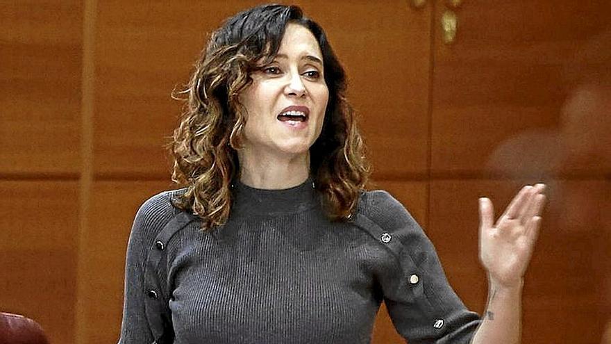 DÍAZ AYUSO: ASCO INDECIBLE

Mi madre murió en paz con 92 años, atendida por los médicos de un hospital. Mi mujer y yo pudimos acompañarla en sus últimos momentos. En cambio, las personas de la tercera edad que murieron de covid-19 durante la pandemia en las residencias públicas