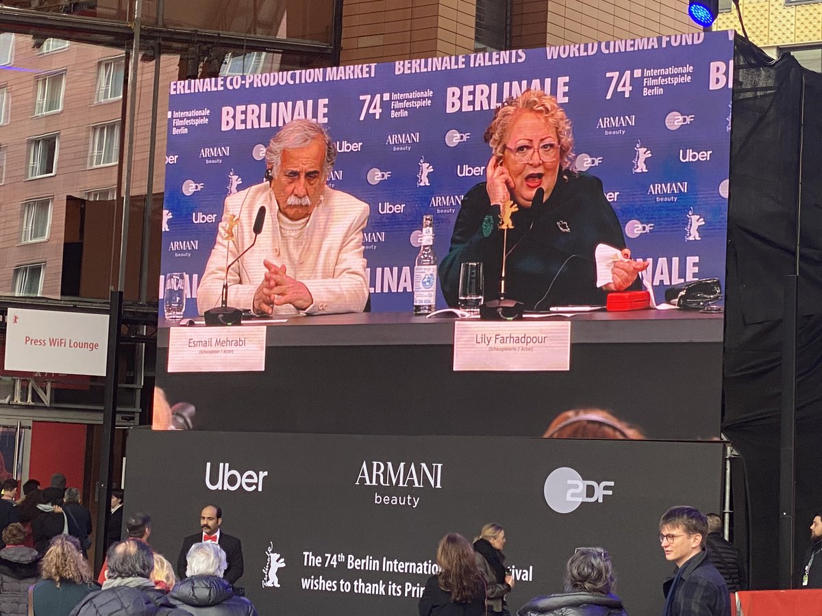 My Favourite Cake - such a beautifully observed study of loneliness, love and old age with excellent performances from leads - and terrible that the Iranian directors have been prevented from attending their premiere tonight @berlinale