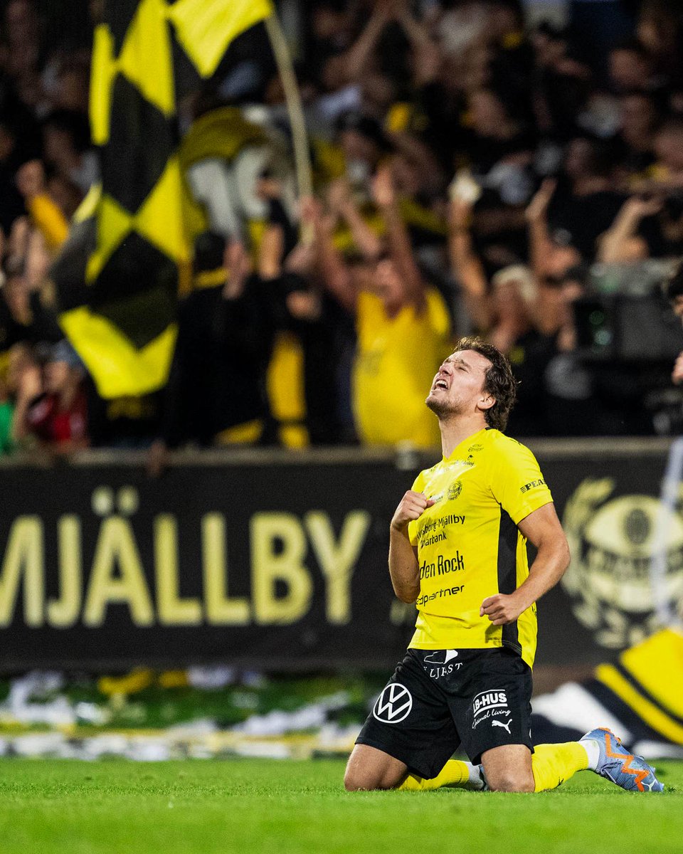 ÄNTLIGEN - imorgon rullar bollen igen!

Årets första tävlingsmatch är nu bara en dag bort och solen ser ut att resa sig över Listerlandet lagom till matchstart.

Var på plats när Mjällby möter Sundsvall i Svenska Cupen, imorgon 15:00 på Strandvallens konstgräsplan.