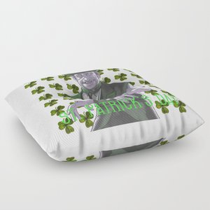 TaicheTees's tweet photo. St Patricks Day Gothic Hand Dance Sham Rock #TShirt #taiche #Society6 #IrishGothic #Gothicgenre #Gothicism #GothicIreland #Irishartists #StPatricksDay #StPatricksDaytshirt #stpatricksdayoutfit #clapdance #gothicdance https://t.co/xSKMfdsBjM https://t.co/nqC5GLMX4a