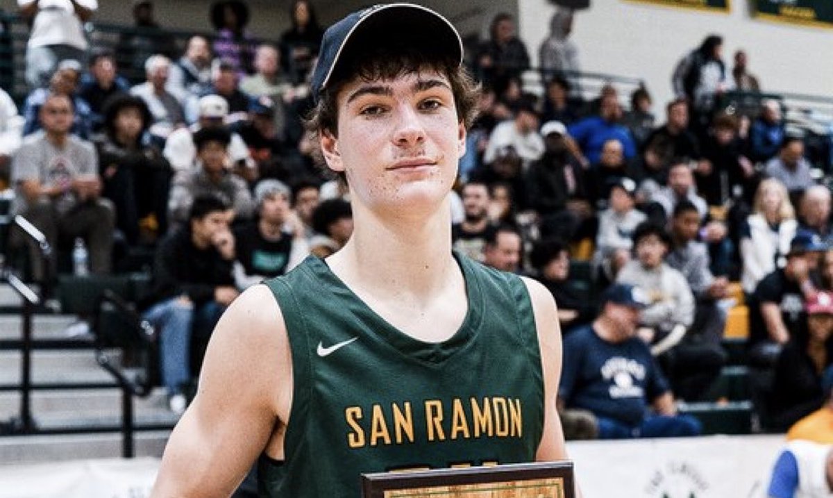 Mr. 1,000! ⁦<a href="/LukeIsaak24/">Luke Isaak</a>⁩ has reached that milestone in only two years at the Varsity level. 1,500 is a possibility for this player who’s skill continues to rise with each game. Congratulations, Luke!