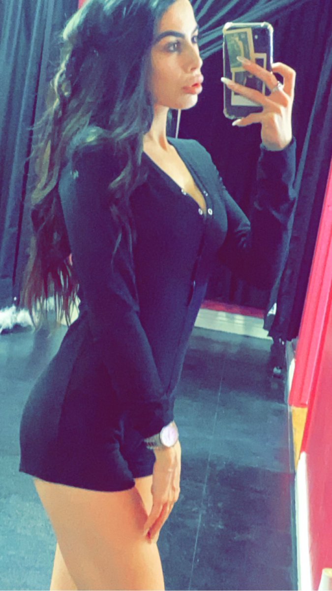 In Your Head Rent Free 
#baddie #badgirlsclub #slayed
#fypviraltwitter #browsbykassy