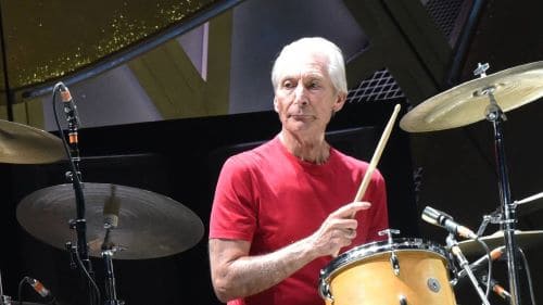 Jion_Sion's tweet photo. 《News - 2024 Jan.》に、『With Charlie Watts, “The Wembley Bomber”, the Rolling Stones were born』を追加しました。
https://t.co/B5m97wfOoN
#チャーリー・ワッツ #CharlieWatts #ローリング・ストーンズ #RollingStones #WECB #ChristopherJohnson https://t.co/SR6cJpikuv