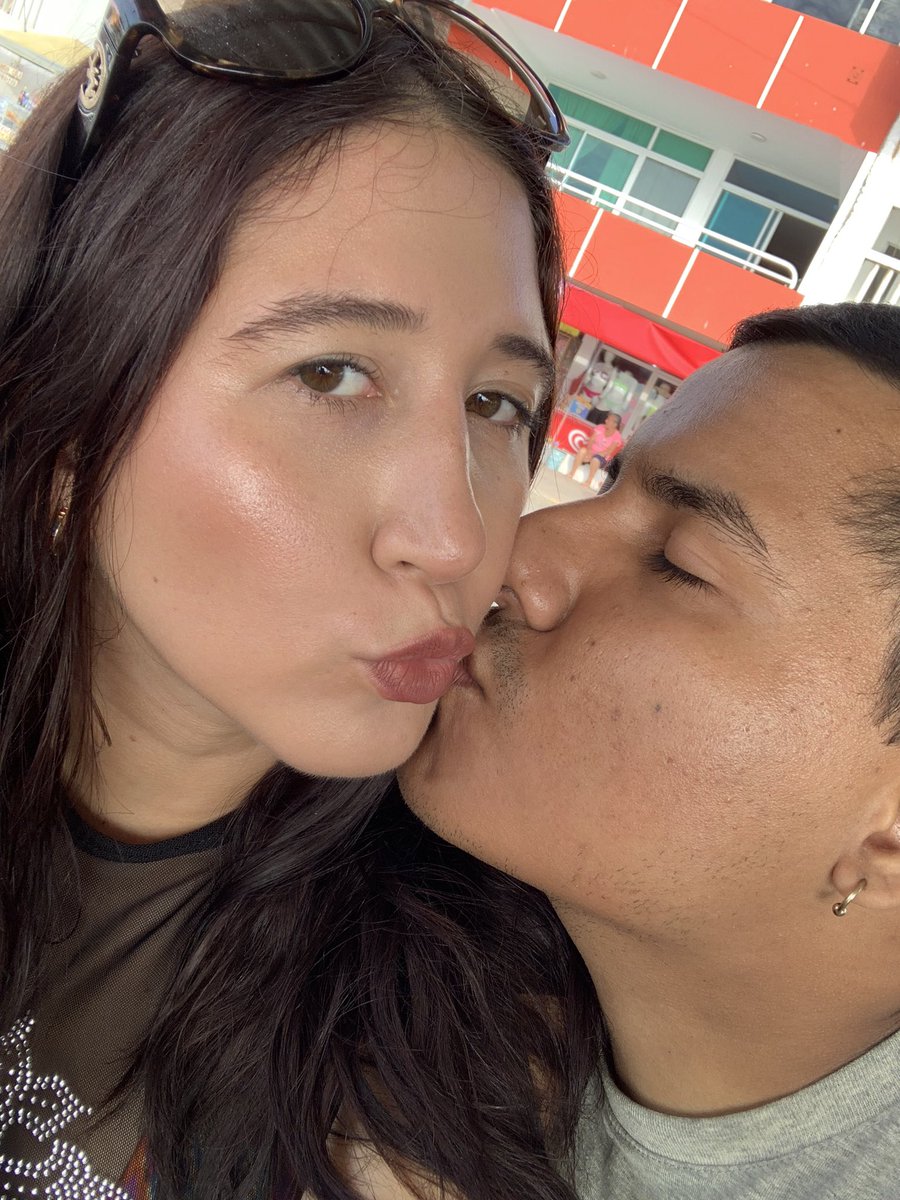 dayshasxo's tweet photo. momentos inolvidables con mi persona favorita ❤️‍🩹 https://t.co/UALSKypC3L