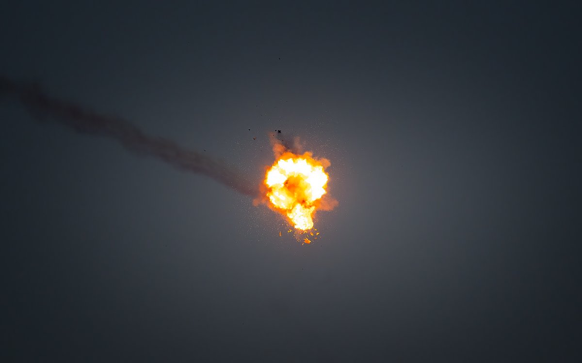ReviewVayu's tweet photo. Exercise Vayu Shakti 24 is going on💥

Fabulous shots by the talented @AdvTaranjeet who is at the event taking photos like crazy! There are 100s of pix ofcourse but we shall selectively post them every few hours😃😎

📷Firing of SAMAR AD System (launch, chase, impact &amp; explosion) https://t.co/qUHM8qit4a