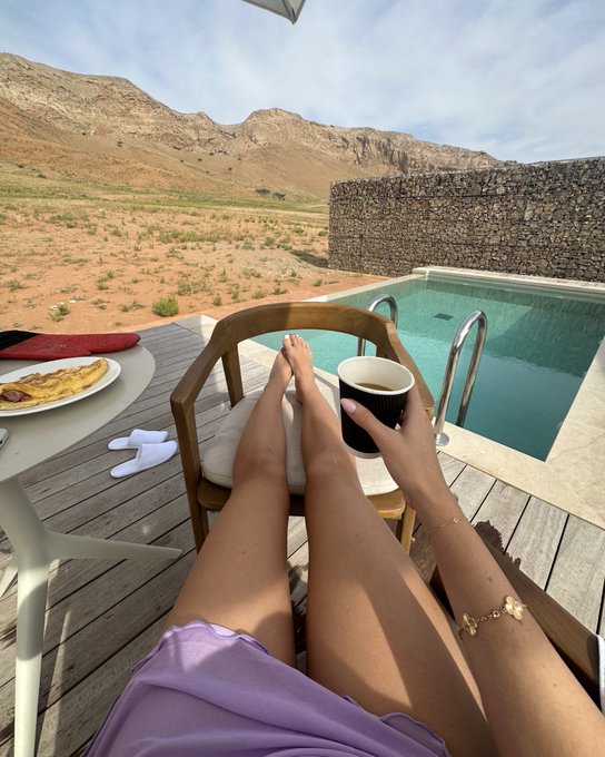 GM https://t.co/tUjwD6tarJ