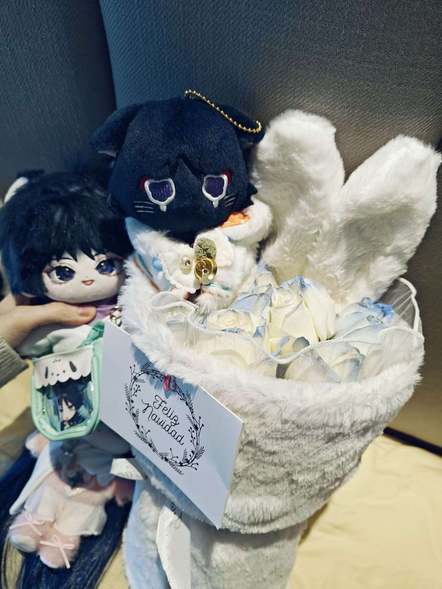 7_ElevenEleven's tweet photo. Happy Birthday to A总😚💕💕💕
@A75243304 https://t.co/fyZQAPQq6s