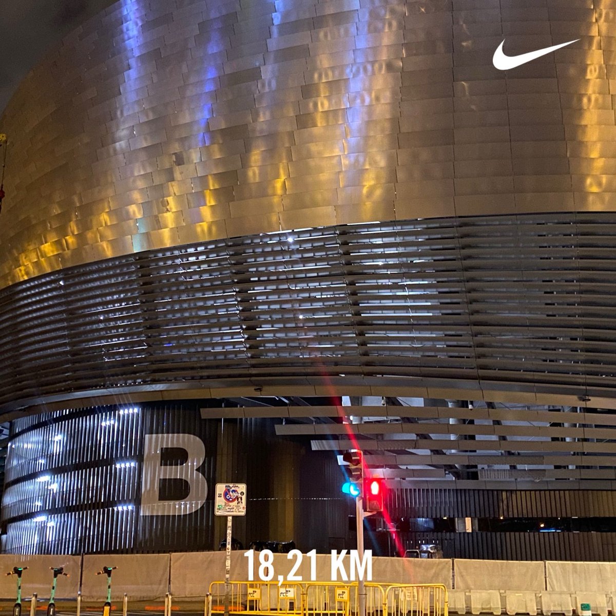 Cerrando la semana! 👟👟 #NRC #NikeRunClub #Running #bernabéu Ha corrido 18,21 kilómetros con Nike⁠ Run Club