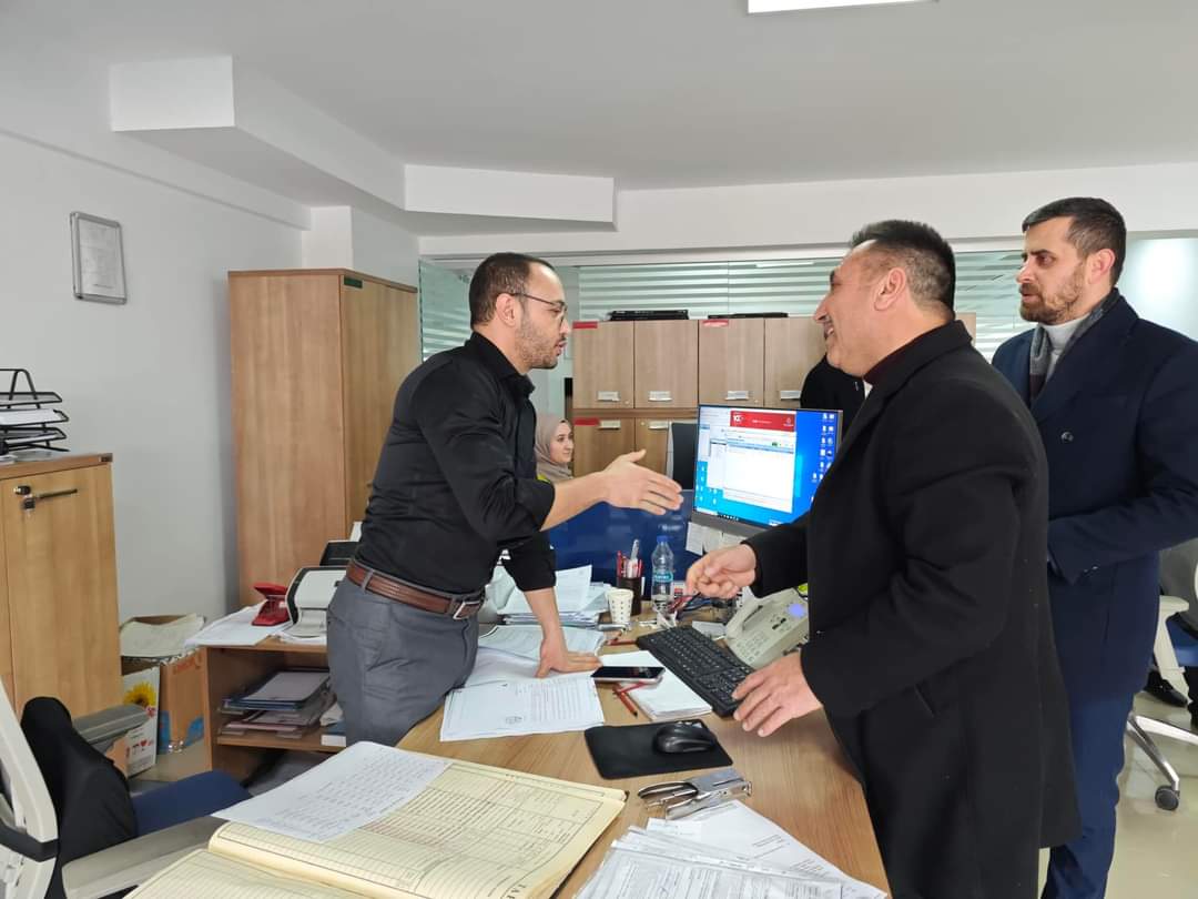 İlçe Başkanımız <a href="/muraterdogan_64/">Murat Erdoğan</a> Banaz Belediye Başkan Adayımız Sn.#MehmetCevizci ve Teşkilatımızla birlikte, değerli ilçe sakinlerimizle hasbıhal edip esnaflarımıza hayırlı işler bol kazançlar dileyip desteklerini istedik.
Girilmedik gönül sıkılmadık el bırakmayacağız.