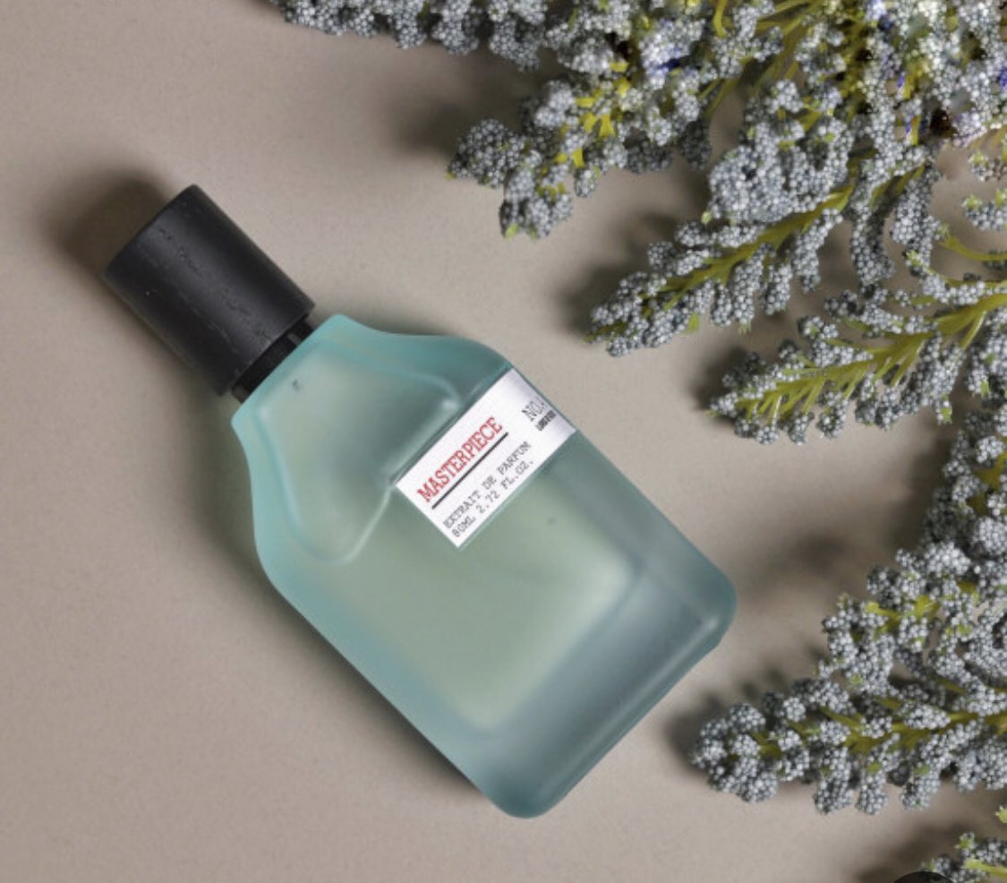 oborystore's tweet photo. 🧲هذا العطر مغناطيس في لفت الانتباه🧲 https://t.co/SrzI5fD78W