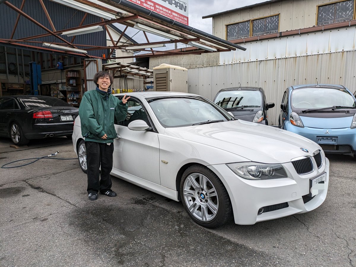 m_tarou_ni's tweet image. この前に販売させて頂きました
BMW320i Mスポーツの納車です。
19歳でBMW なんて羨ましいです✨

有難う御座いました😄
また寄って下さいね❗

m-japan.org/usedcar/2016.p…
#e90 #bmwe90 #bmw #bmw3series #bmw320i